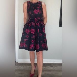 Eliza J Black and Pink Sleeveless A-line Dress